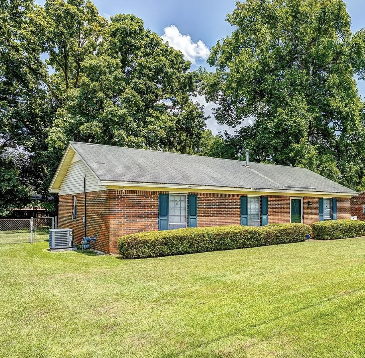 6053 Hinchcliff Road