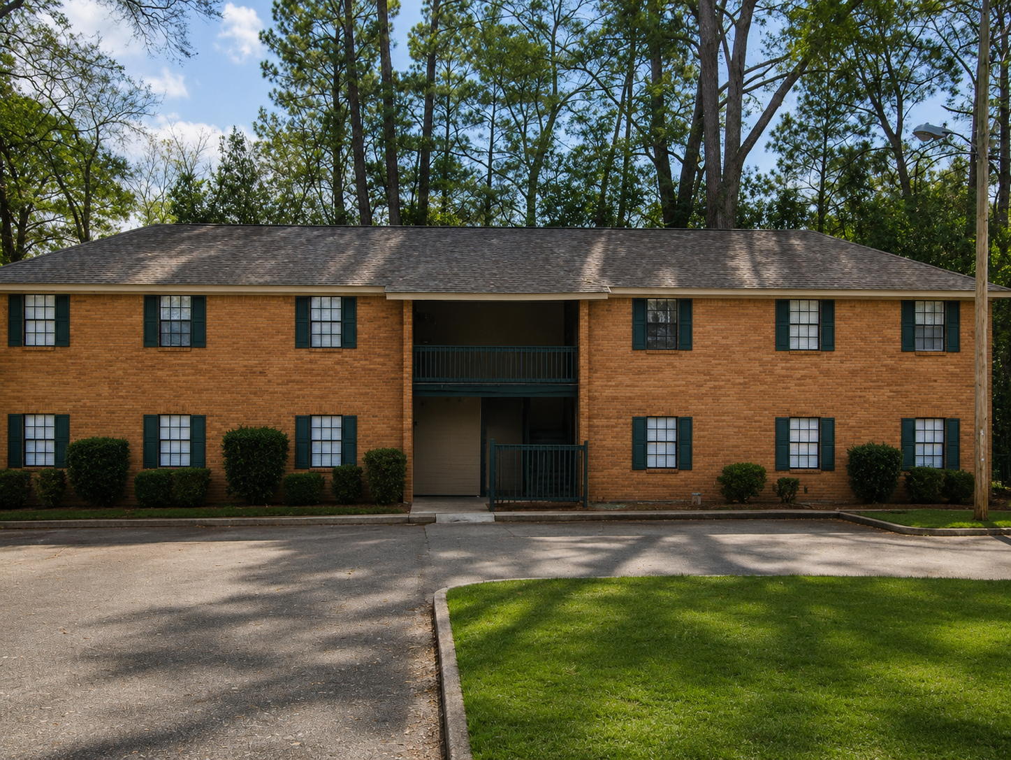 821 West Edgemont Avenue - 839